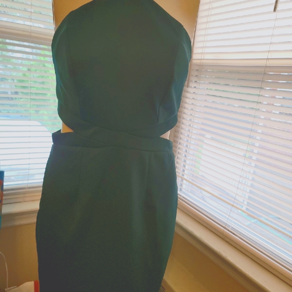New speechless dress